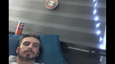 josh780edm online show from 02/19/25, 12:22