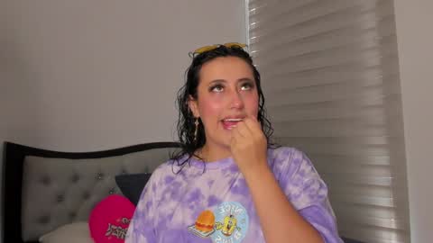 Dilany Josh online show from 01/05/25, 03:23