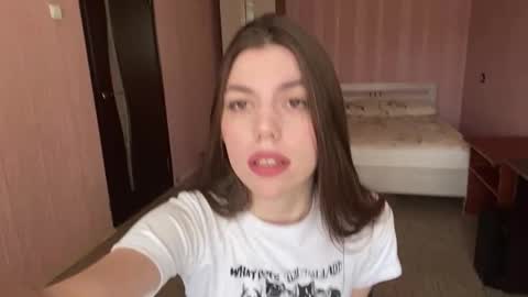 Ivy online show from 03/21/26, 08:19