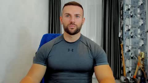 Snapshot of joshuamuscle69 chatting on 02/01/25, 06:19 joshuamuscle69 online show from 02/01/25, 06:19