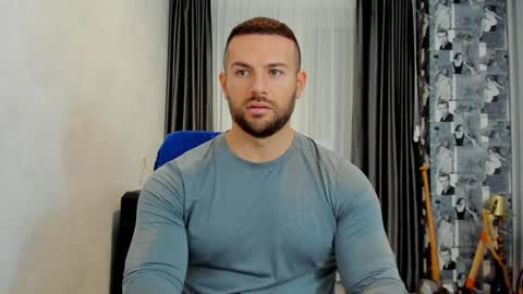 Snapshot of joshuamuscle69 chatting on 02/05/25, 05:09 joshuamuscle69 online show from 02/05/25, 05:09