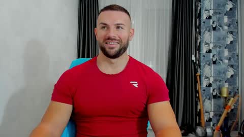 Snapshot of joshuamuscle69 chatting on 02/06/25, 06:08 joshuamuscle69 online show from 02/06/25, 06:08