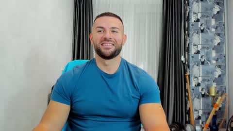 Snapshot of joshuamuscle69 chatting on 02/07/25, 05:52 joshuamuscle69 online show from 02/07/25, 05:52