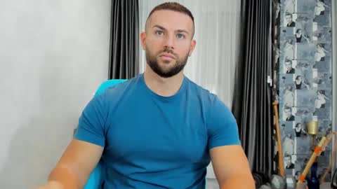 Snapshot of joshuamuscle69 chatting on 02/11/25, 05:37 joshuamuscle69 online show from 02/11/25, 05:37