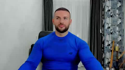 Snapshot of joshuamuscle69 chatting on 02/17/25, 03:20 joshuamuscle69 online show from 02/17/25, 03:20