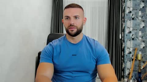 Snapshot of joshuamuscle69 chatting on 02/22/25, 02:52 joshuamuscle69 online show from 02/22/25, 02:52