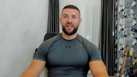 Snapshot of joshuamuscle69 chatting on 03/03/25, 06:37 joshuamuscle69 online show from 03/03/25, 06:37