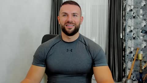 Snapshot of joshuamuscle69 chatting on 03/04/25, 06:15 joshuamuscle69 online show from 03/04/25, 06:15