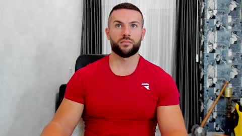 Snapshot of joshuamuscle69 chatting on 03/08/25, 06:32 joshuamuscle69 online show from 03/08/25, 06:32