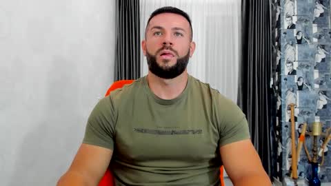 Snapshot of joshuamuscle69 chatting on 09/14/25, 05:39 joshuamuscle69 online show from 09/14/25, 05:39