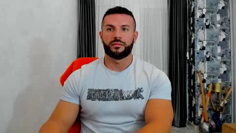 Snapshot of joshuamuscle69 chatting on 10/03/25, 08:33 joshuamuscle69 online show from 10/03/25, 08:33