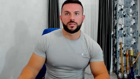 Snapshot of joshuamuscle69 chatting on 11/11/25, 12:38 joshuamuscle69 online show from 11/11/25, 12:38