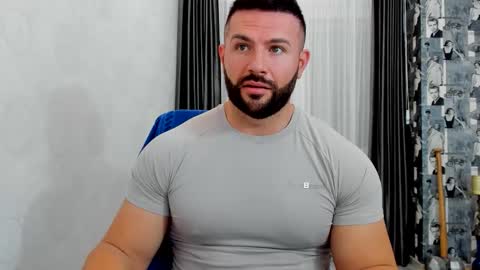 Snapshot of joshuamuscle69 chatting on 02/07/26, 01:26 joshuamuscle69 online show from 02/07/26, 01:26