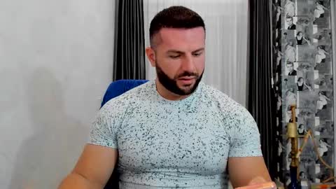 Snapshot of joshuamuscle69 chatting on 02/10/26, 05:39 joshuamuscle69 online show from 02/10/26, 05:39