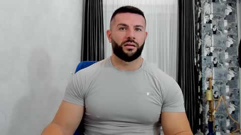 Snapshot of joshuamuscle69 chatting on 02/13/26, 06:53 joshuamuscle69 online show from 02/13/26, 06:53