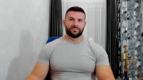 Snapshot of joshuamuscle69 chatting on 02/25/26, 06:01 joshuamuscle69 online show from 02/25/26, 06:01