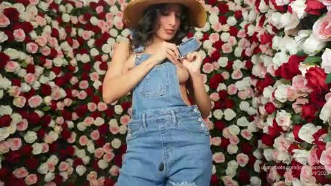 Joss  online show from 01/28/25, 01:38