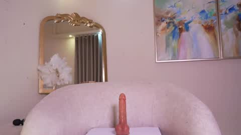 Snapshot of joss_caprice chatting on 07/19/26, 12:53 Joss online show from 07/19/26, 12:53