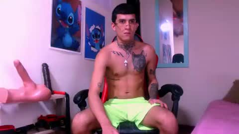 josue_linares online show from 03/14/26, 07:19
