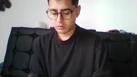 josux8 online show from 04/16/26, 08:09