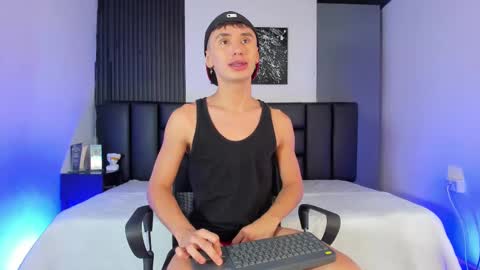 Snapshot of jota_stevensxx chatting on 02/27/25, 02:43 Jota Stivens online show from 02/27/25, 02:43
