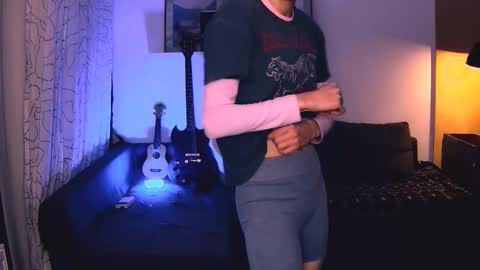 Snapshot of joy_keys chatting on 12/03/24, 08:17 joy_keys online show from 12/03/24, 08:17