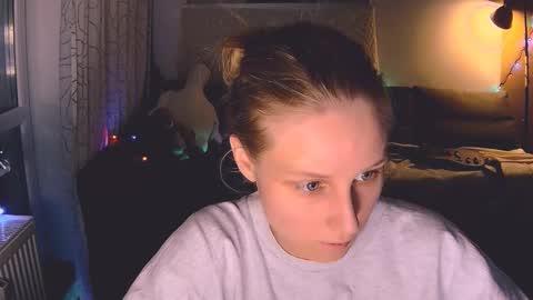 Snapshot of joy_keys chatting on 12/17/24, 04:53 joy_keys online show from 12/17/24, 04:53