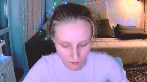 Snapshot of joy_keys chatting on 12/21/24, 02:47 joy_keys online show from 12/21/24, 02:47