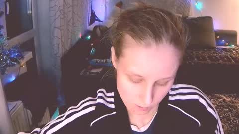 Snapshot of joy_keys chatting on 01/04/25, 04:22 joy_keys online show from 01/04/25, 04:22