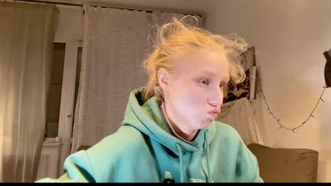 Snapshot of joy_keys chatting on 02/09/25, 06:26 joy_keys online show from 02/09/25, 06:26