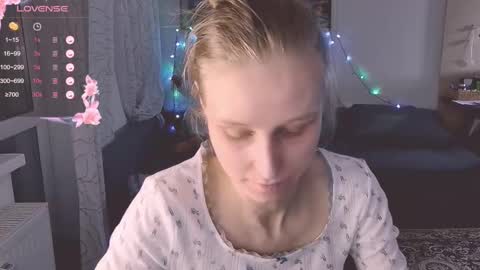 Snapshot of joy_keys chatting on 02/15/25, 08:33 joy_keys online show from 02/15/25, 08:33