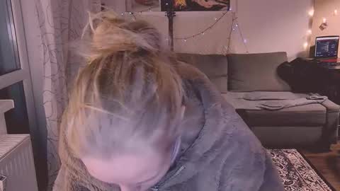 Snapshot of joy_keys chatting on 02/18/25, 03:54 joy_keys online show from 02/18/25, 03:54