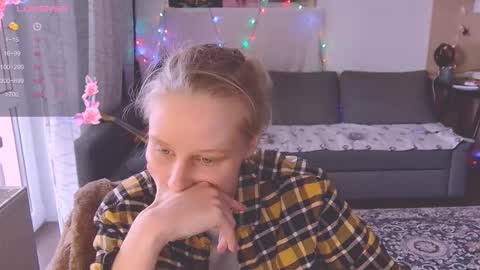 Snapshot of joy_keys chatting on 03/09/25, 02:54 joy_keys online show from 03/09/25, 02:54