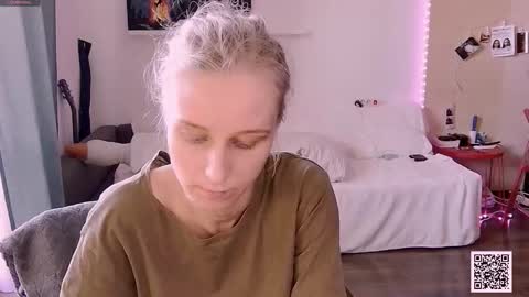 Snapshot of joy_keys chatting on 09/09/25, 11:10 joy_keys online show from 09/09/25, 11:10