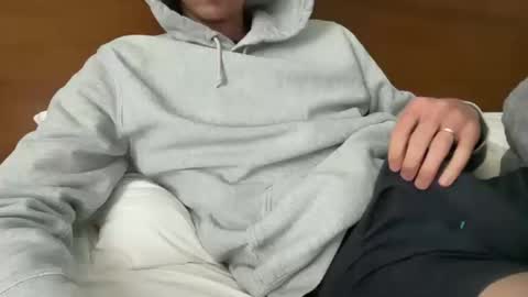 joy_stick_92 online show from 10/20/25, 03:45