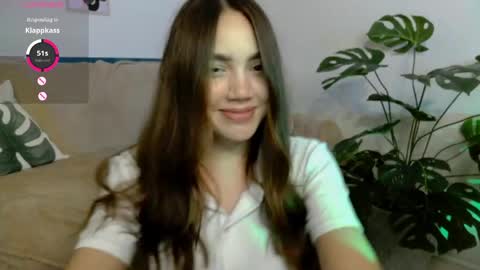 Snapshot of joyandlove chatting on 04/30/26, 08:57 Ti online show from 04/30/26, 08:57