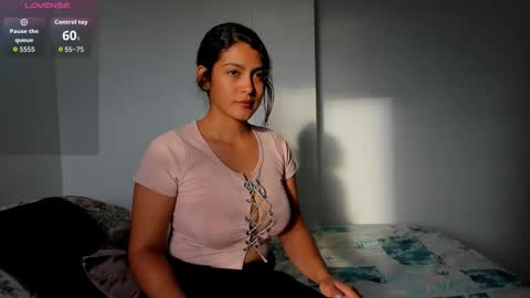 sofiaparker8 online show from 12/19/25, 09:55