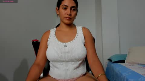 Snapshot of joyaoscura55 chatting on 05/31/26, 08:21 sofiaparker8 online show from 05/31/26, 08:21