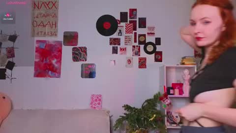 Snapshot of joyce_jones chatting on 01/06/25, 10:46 joyce_jones online show from 01/06/25, 10:46