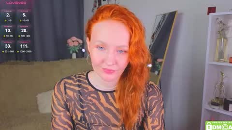 Snapshot of joyce_jones chatting on 09/09/25, 07:13 joyce_jones online show from 09/09/25, 07:13