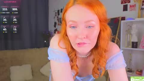 Snapshot of joyce_jones chatting on 09/30/25, 07:41 joyce_jones online show from 09/30/25, 07:41