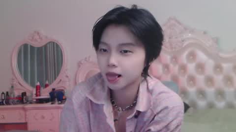Snapshot of joycekay chatting on 04/27/26, 08:51 joycekay online show from 04/27/26, 08:51