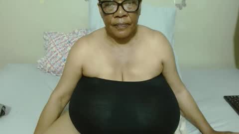 DairyQueen online show from 11/02/25, 08:22