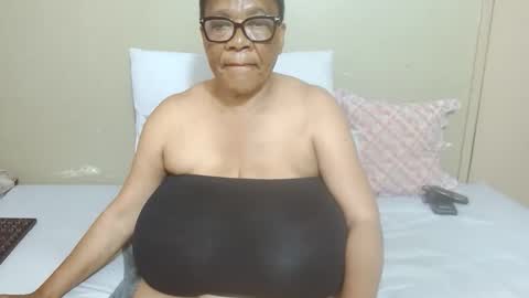 DairyQueen online show from 11/28/25, 02:31