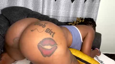 Butterflyass online show from 03/13/26, 04:08