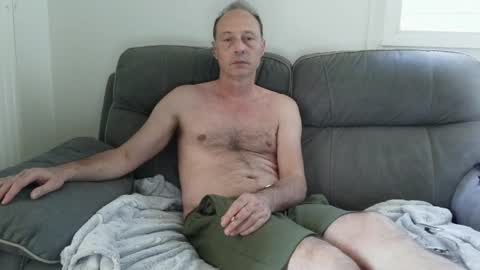 Snapshot of jpf421 chatting on 05/24/26, 01:27 exhib248 online show from 05/24/26, 01:27