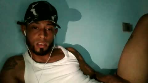 Snapshot of jpineda97 chatting on 01/16/26, 04:27 jpineda97 online show from 01/16/26, 04:27