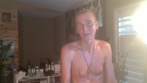 Snapshot of jpsunflower chatting on 11/12/25, 10:41 JP Sunflower Angel Love online show from 11/12/25, 10:41