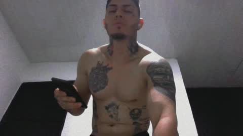 Snapshot of jq401055 chatting on 12/30/24, 11:49 Jaxxx67 online show from 12/30/24, 11:49