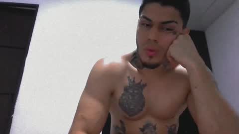 Snapshot of jq401055 chatting on 01/21/25, 12:57 Jaxxx67 online show from 01/21/25, 12:57